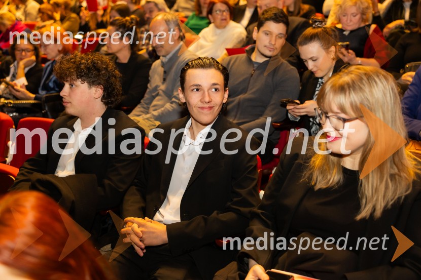 In ljubezen tudi, premiera predstave v Cankarjevem domu