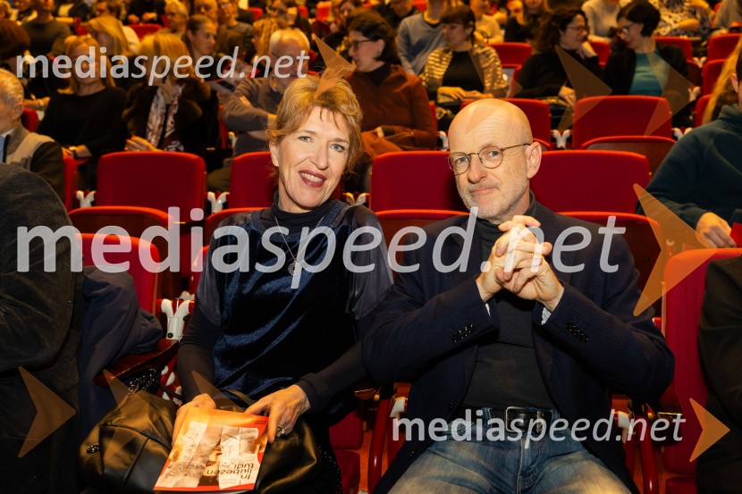  Vesna Jurca Tadel, ravnateljica SNG Drama Ljubljana;  Boštjan  TadelIn ljubezen tudi, premiera predstave v Cankarjevem domu