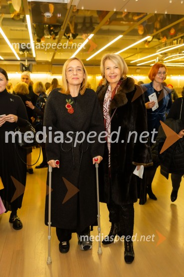 dr. Alja  Brglez, šefinja kabineta bivšega predsednika RS;  Nevenka Črešnar Pergar, lastnica in direktorica podjetja NP ConsultingIn ljubezen tudi, premiera predstave v Cankarjevem domu