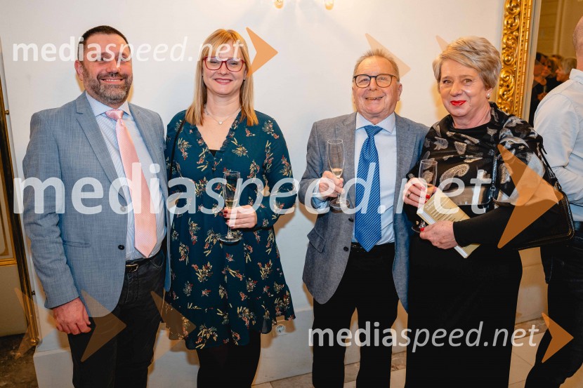  ... ;  Edi Dežman, bivši baletni solist, vodja baleta SNG Maribor, pedagog, Glazerjev nagrajenec 2021 za življensko delo;  ... ;  ... Otello, premiera Verdijeve opere v SNG Maribor