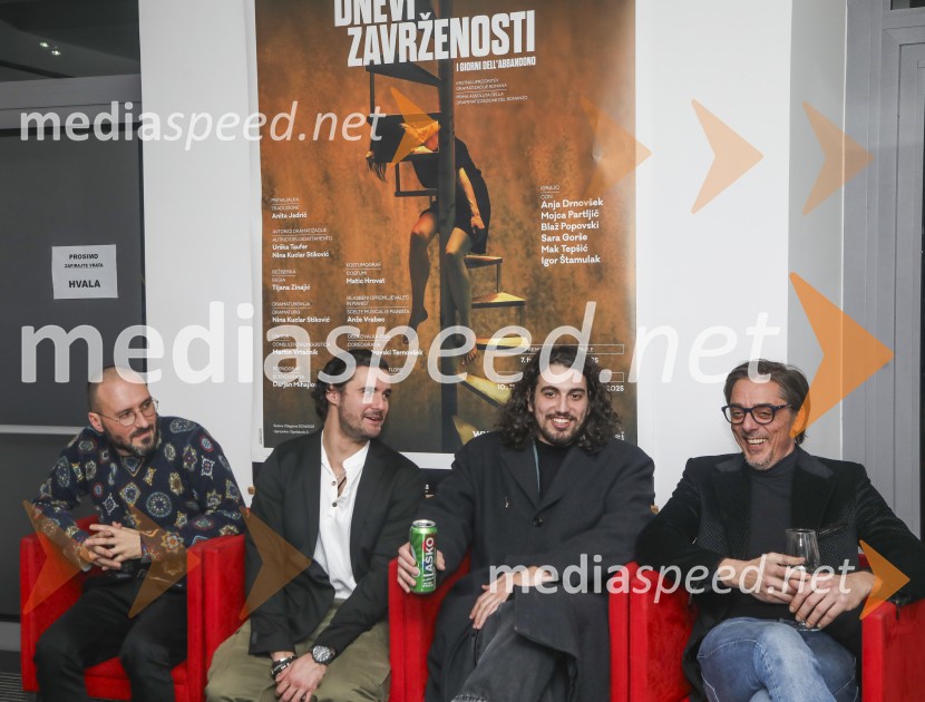  Darjan Mihajlović Cerar, scenograf;  Blaž Popovski, igralec;  Mak  Tepšić, igralec;  Igor Štamulak, igralecDnevi zavrženosti, premiera Gledališče Koper