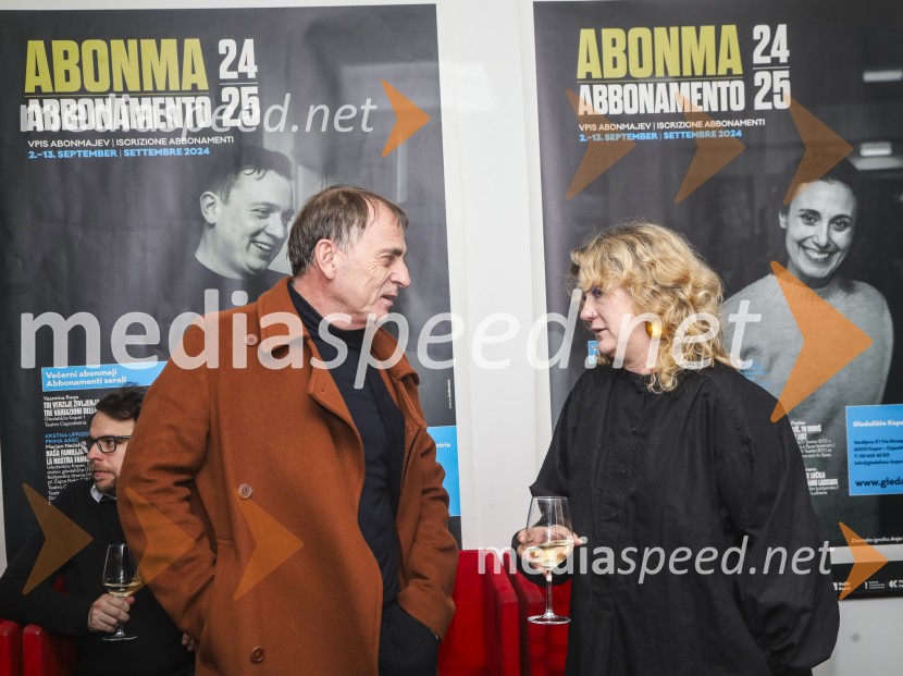  ... ;  Tijana Zijanič, slovenska gledališka režiserkaDnevi zavrženosti, premiera Gledališče Koper