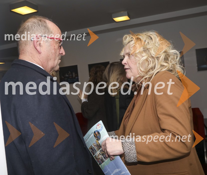  ... ;  Katja Pegan,  direktorica in režiserka, Gledališče Koper Teatro CapodistriaDnevi zavrženosti, premiera Gledališče Koper