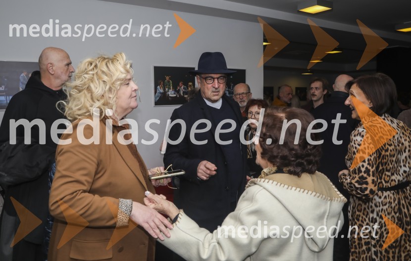  Katja Pegan,  direktorica in režiserka, Gledališče Koper Teatro Capodistria;  ... Dnevi zavrženosti, premiera Gledališče Koper