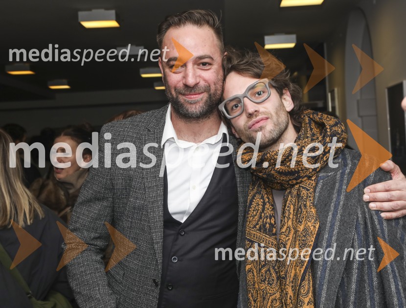  Ivan Loboda, režiser;  Matej Sukič, vodja za stike z javnostmi Gledališče KoperDnevi zavrženosti, premiera Gledališče Koper