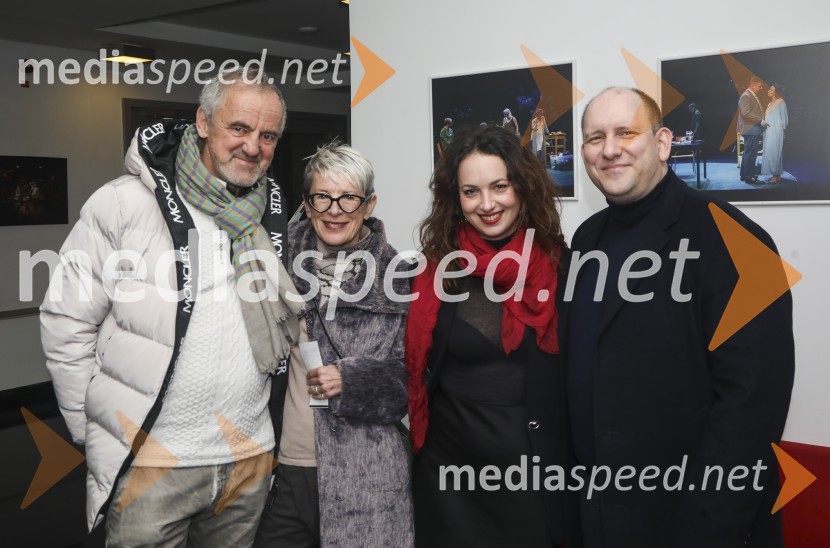  Leon  Magdalenc, Nastop Plus d.o.o.;  Bojana Leskovar;  Urška Taufer, igralka;  Gregor Jagodič, uslužbenec Ministrstva za kulturoDnevi zavrženosti, premiera Gledališče Koper