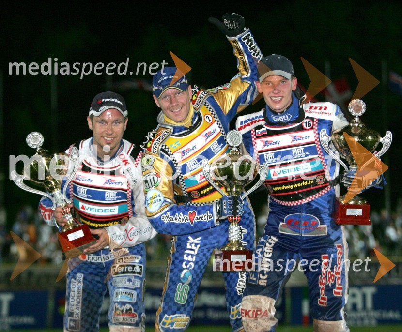Zmagovalni oder, od leve: drugouvrščeni Nicki Pedersen (Danska), zmagovalec Tony Rickardsson (Švedska)in tretjeuvrščeni Matej Žagar (Slovenija)SPEEDWAY, VN Slovenije 2005