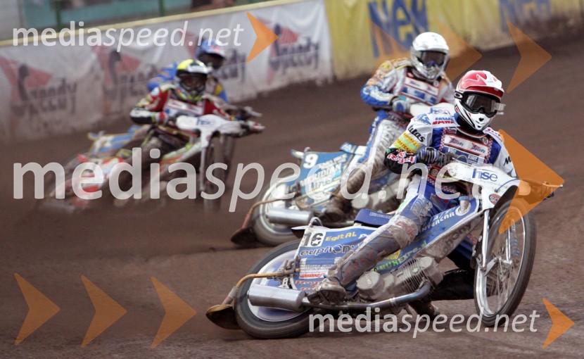 Od spredaj: Matej Žagar (Slovenija), Hans Andersen (Danska) in Leigh Adams (Avstralija)
SPEEDWAY, VN Slovenije 2005