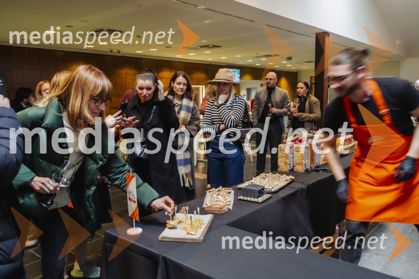 Prvi Merit PortfolioTasting z novinarskim srečanjem in pokušino najnovejšega letnika šampanjca Dom Perignon 2015