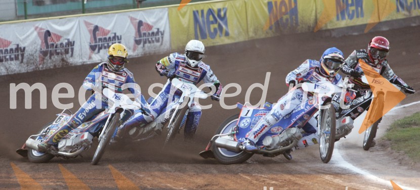 Od leve: Tomasz Gollob (Poljska), Matej Žagar (Slovenija), Jason Crump (Avstralija) in Lee Richardson (Velika Britanija)
SPEEDWAY, VN Slovenije 2005