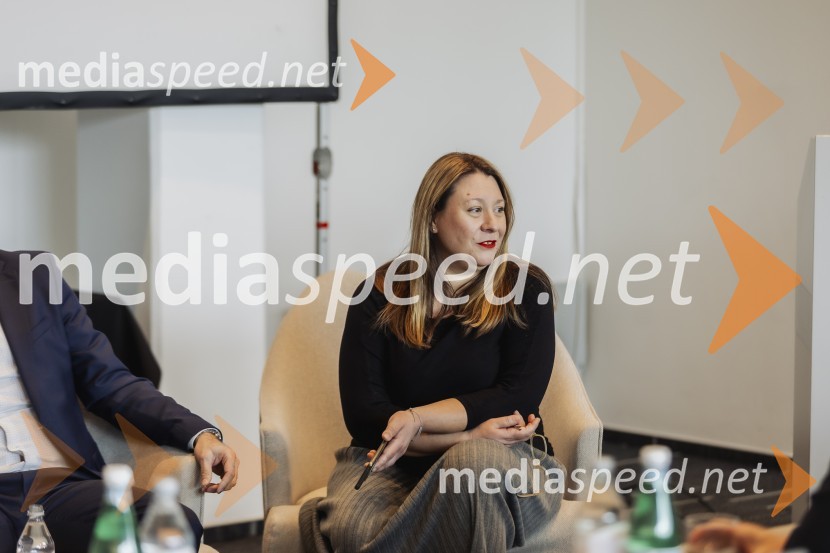 Prvi Merit PortfolioTasting z novinarskim srečanjem in pokušino najnovejšega letnika šampanjca Dom Perignon 2015