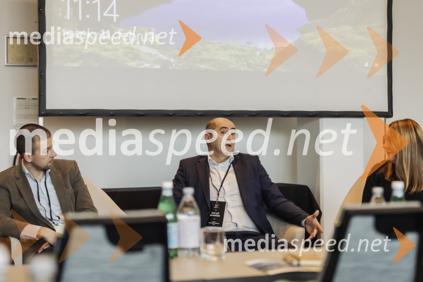  Mario Ivanković, direktor stebra pijač Merit HP d.o.o.;  Matej  Lavrenčič, vodja projekta Merit Portfolio Tasting;  ... Prvi Merit PortfolioTasting z novinarskim srečanjem in pokušino najnovejšega letnika šampanjca Dom Perignon 2015