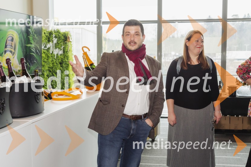 Prvi Merit PortfolioTasting z novinarskim srečanjem in pokušino najnovejšega letnika šampanjca Dom Perignon 2015