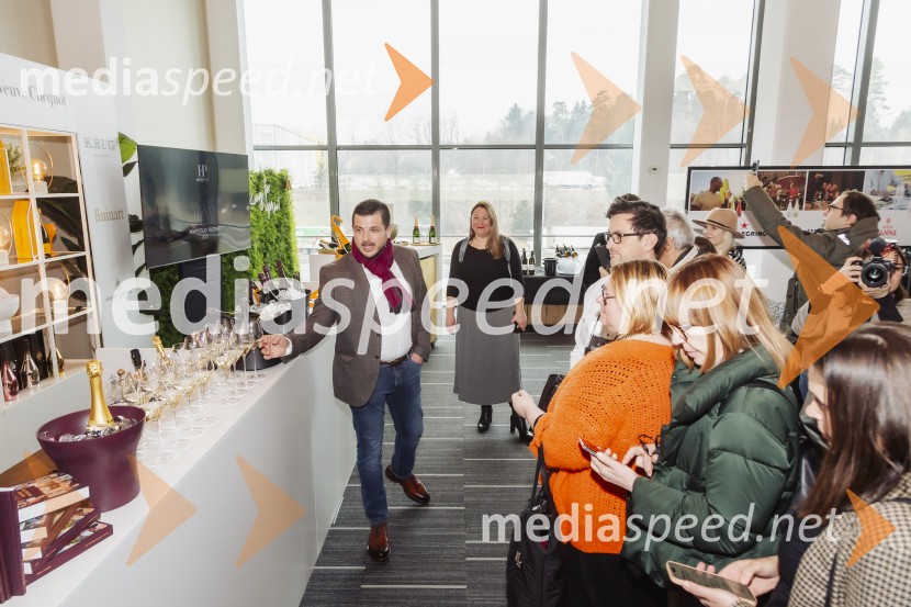 Prvi Merit PortfolioTasting z novinarskim srečanjem in pokušino najnovejšega letnika šampanjca Dom Perignon 2015