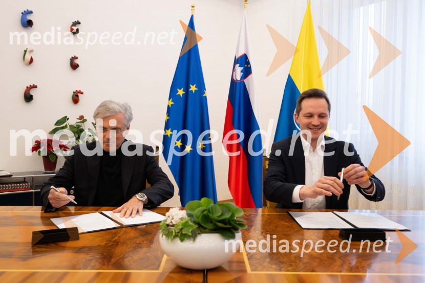  Črtomir Remec, direktor Stanovanjskega sklada;  Matija Kovač, župan, MO CeljeStanovanjski sklad RS bo v Celju gradil nova najemna stanovanja