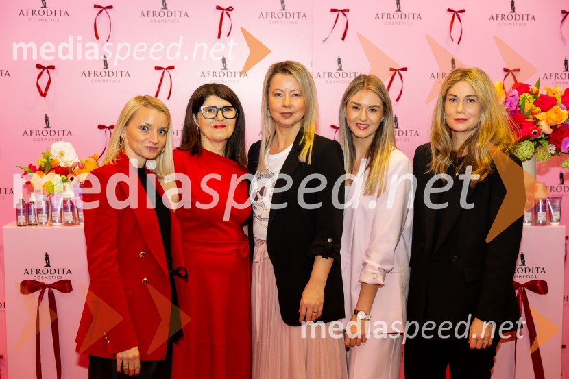  ... ;  ... ;  Mišela  Firšt Vučenović, Kozmetika Afrodita;  ... ;  ... Afroditina predstavitev novosti za slovenske vplivneže