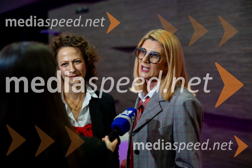  Nika  Veger, stilistka;  Maja Štamol, modna oblikovalkaAfroditina predstavitev novosti za slovenske vplivneže