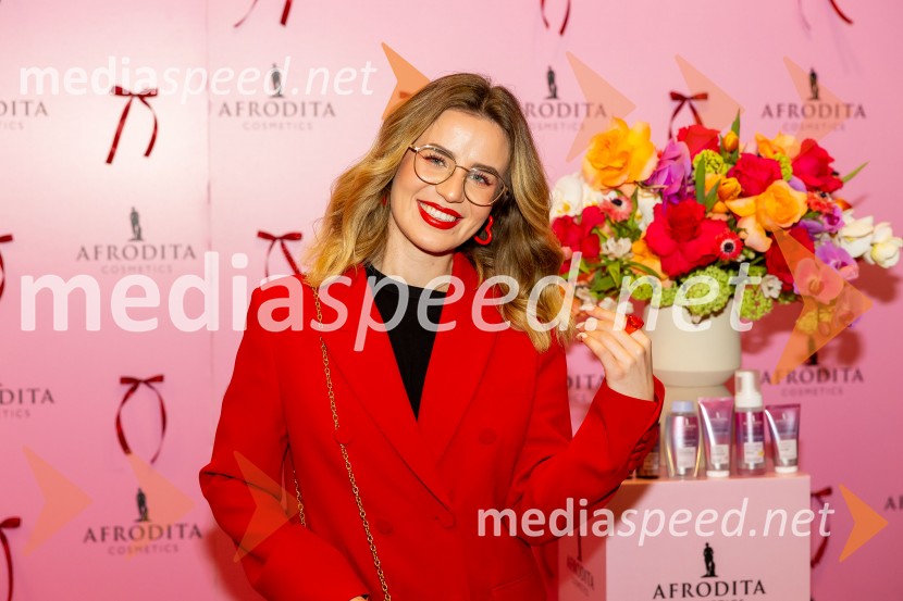  Tjaša KramaričAfroditina predstavitev novosti za slovenske vplivneže