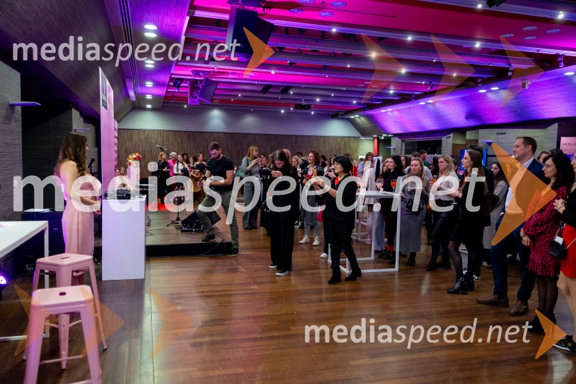 Afroditina predstavitev novosti za slovenske vplivneže