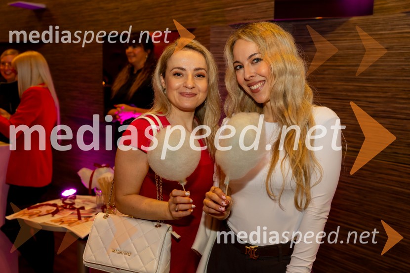  Ana Žontar Kristanc, kuharica, avtorica knjig;  Eva  Centrih, Evina lepotilnicaAfroditina predstavitev novosti za slovenske vplivneže