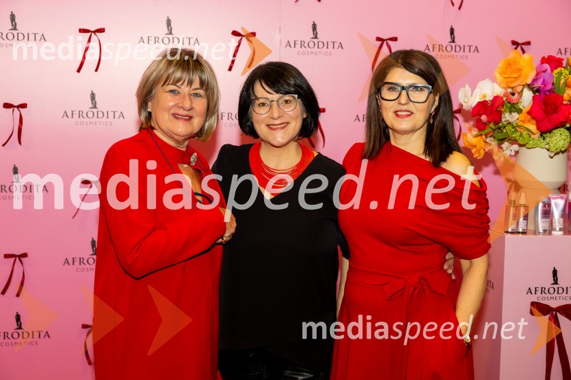  Danica Zorin Mijošek,  lastnica in direktorica, Kozmetika Afrodita;  ... ;  ... Afroditina predstavitev novosti za slovenske vplivneže
