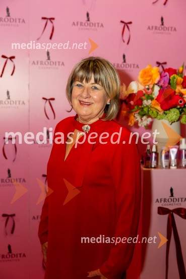  Danica Zorin Mijošek,  lastnica in direktorica, Kozmetika AfroditaAfroditina predstavitev novosti za slovenske vplivneže