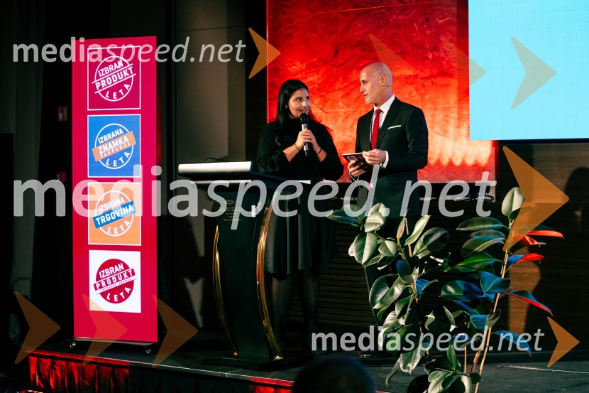  Farah  Driouich, strokovnjakinja digitalnega marketinga;  Peter Poles, televizijski voditeljIzbran produkt leta 2025, podelitev priznanj