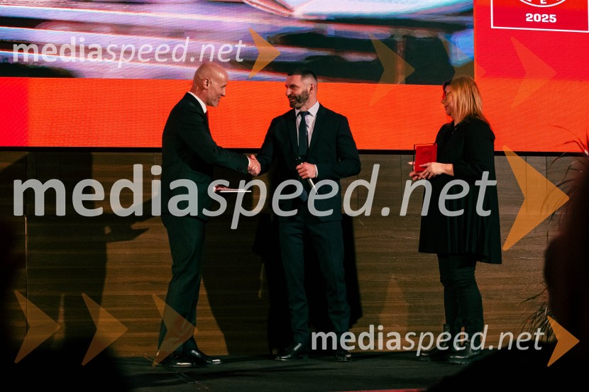  Peter Poles, televizijski voditelj;  ... Izbran produkt leta 2025, podelitev priznanj