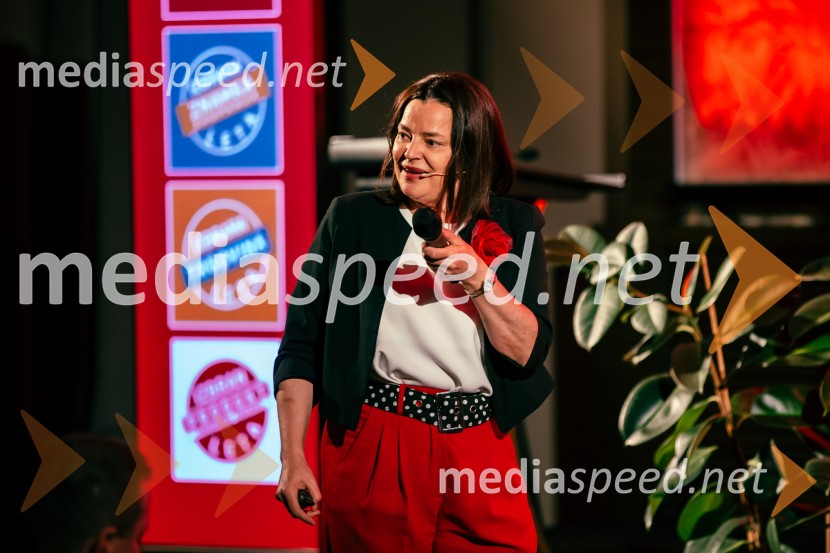  Nastja Mulej, certificirana trenerka de Bonovih metodIzbran produkt leta 2025, podelitev priznanj