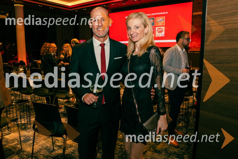  Peter Poles, televizijski voditelj;  ... Izbran produkt leta 2025, podelitev priznanj