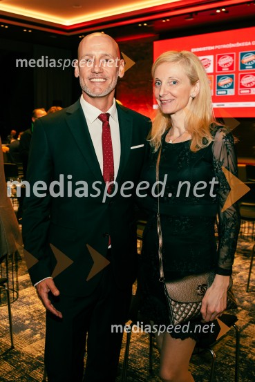  ... ;  Peter Poles, televizijski voditeljIzbran produkt leta 2025, podelitev priznanj