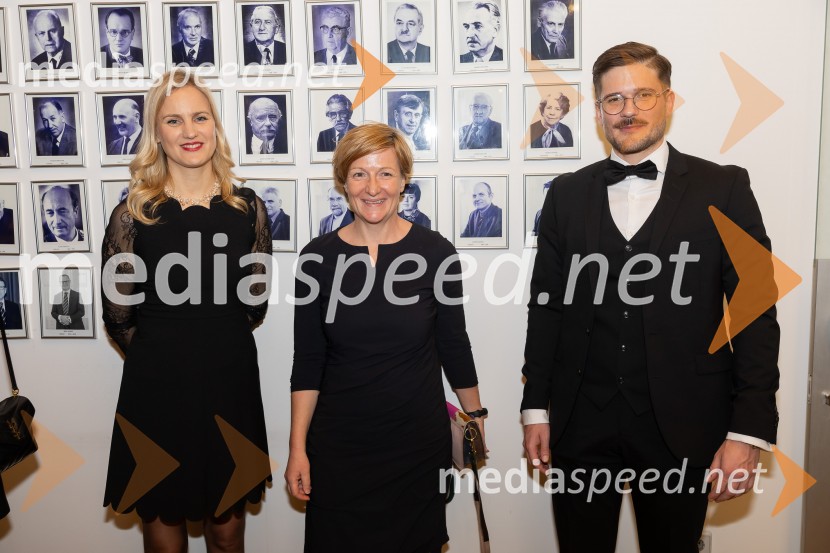  Katarina Mervič, Odvetniška pisarna Senica & partnerji, d.o.o;  ... ;  Matija Urankar, Odvetniška pisarna Senica & partnerji, d.o.oSrečanje Alumni kluba Fundacije Parus 2025