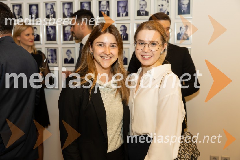  Tadeja Urbas, štipendistka Fundacije Parus, The Graduate Institute, Geneva;  Hana Šerbec, štipendistka Fundacije Parus, University of CambridgeSrečanje Alumni kluba Fundacije Parus 2025