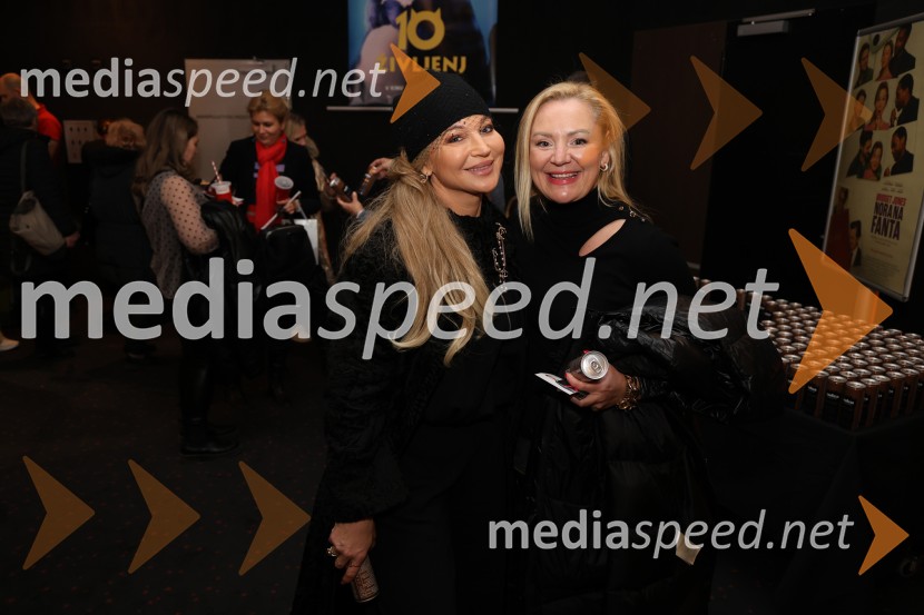  Nika  Čukur,  ShowRoom events;  ... Ladies Night filma Bridget Jones v Cineplexxu