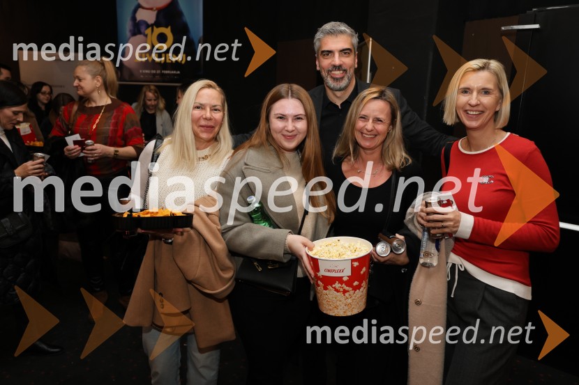  Bor Greiner, odgovorni urednik, Radio City;  Tanja Bračko Drobnič;  ... ;  ... ;  ... Ladies Night filma Bridget Jones v Cineplexxu