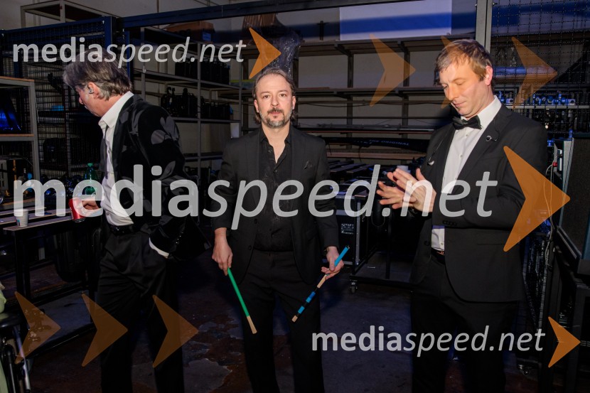  Robert Pešut - Magnifico, glasbenik;  Aleksandar Pešut, Schatzi, glasbeni producent;  ... Magnifico koncert