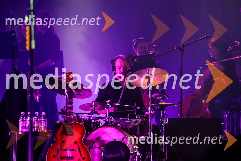  Aleksandar Pešut, Schatzi, glasbeni producentMagnifico koncert