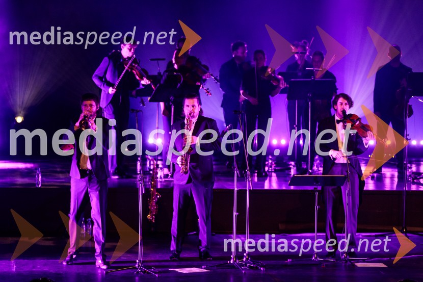  Luka Ipavec, glasbenik, skupina Manouche;  Matej Kužel, glasbenik, Momento Cigano;  Matija Krečič, violinist in skadatelj, Momento CiganoMagnifico koncert