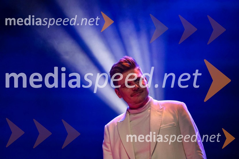  Uroš Steklasa, glasbenikUroš in Tjaša Steklasa zaključila turnejo Babyshower