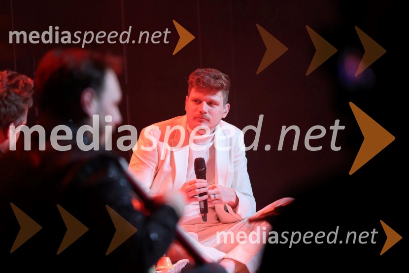  Uroš Steklasa, glasbenikUroš in Tjaša Steklasa zaključila turnejo Babyshower