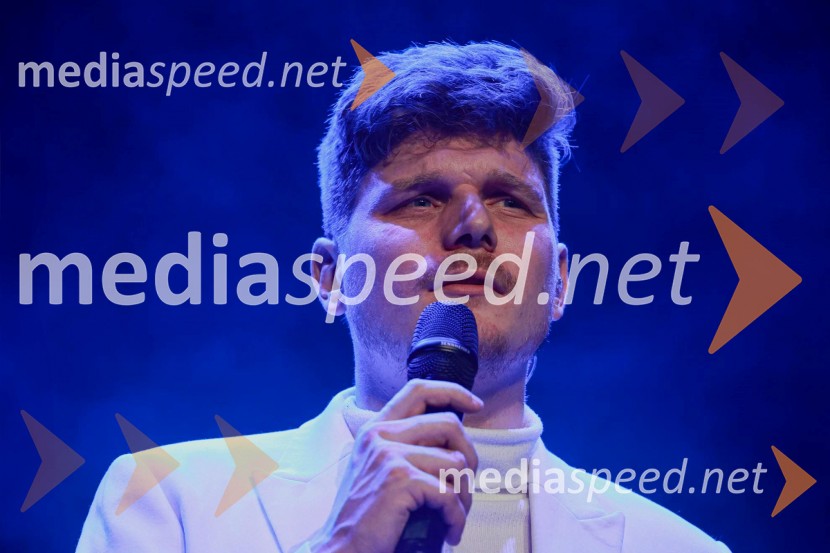  Uroš Steklasa, glasbenikUroš in Tjaša Steklasa zaključila turnejo Babyshower