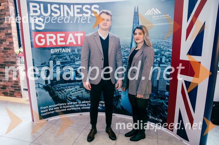 Čaj z razlogom: Reševanje kadrovske sestavljanke v Sloveniji