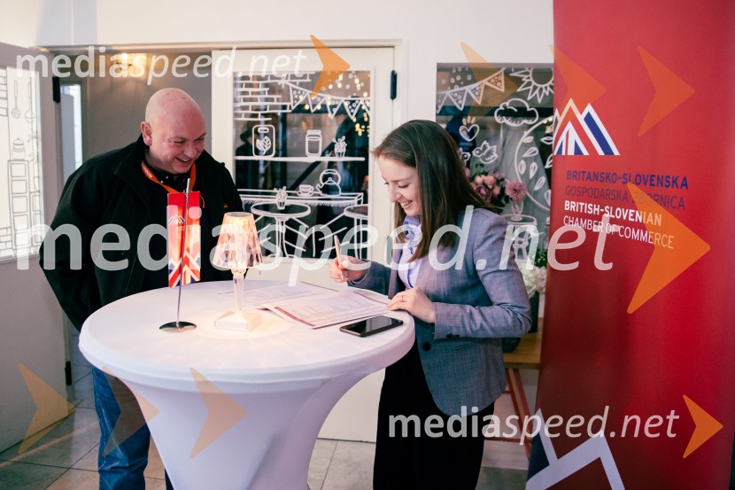  ... ;  Špela Drobnič Rener, Britansko-slovenska gospodarska zbornicaČaj z razlogom: Reševanje kadrovske sestavljanke v Sloveniji