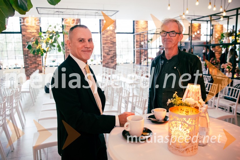 Čaj z razlogom: Reševanje kadrovske sestavljanke v Sloveniji