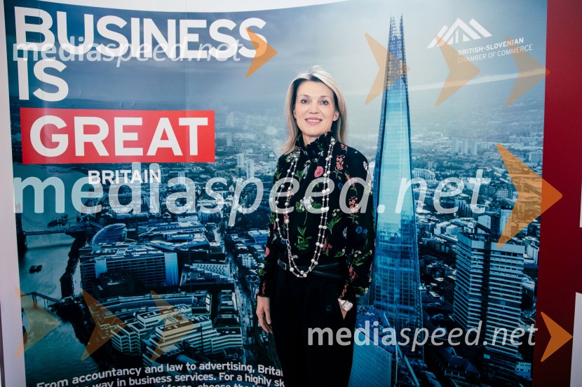  Barbara Uranjek, direktorica, Britansko-slovenska gospodarska zbornicaČaj z razlogom: Reševanje kadrovske sestavljanke v Sloveniji