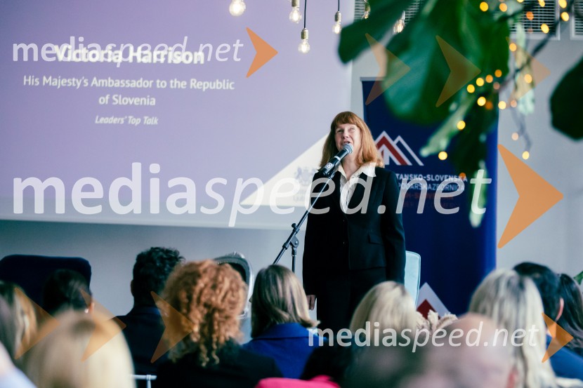  Victoria Harrison, britanska veleposlanica v SlovenijiČaj z razlogom: Reševanje kadrovske sestavljanke v Sloveniji