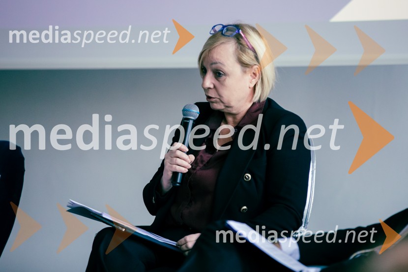 Čaj z razlogom: Reševanje kadrovske sestavljanke v Sloveniji