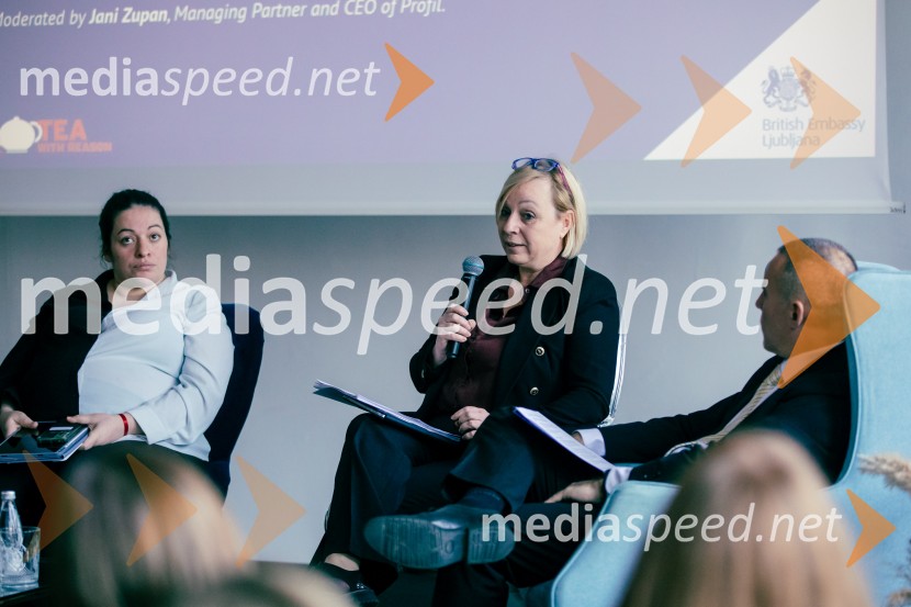 Čaj z razlogom: Reševanje kadrovske sestavljanke v Sloveniji