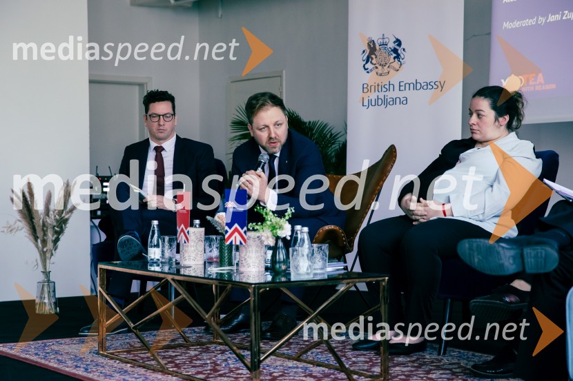  ... ;  Borut Čeh, soustanovitelj in izvršni direktor, Labena d.o.o.;  ... Čaj z razlogom: Reševanje kadrovske sestavljanke v Sloveniji