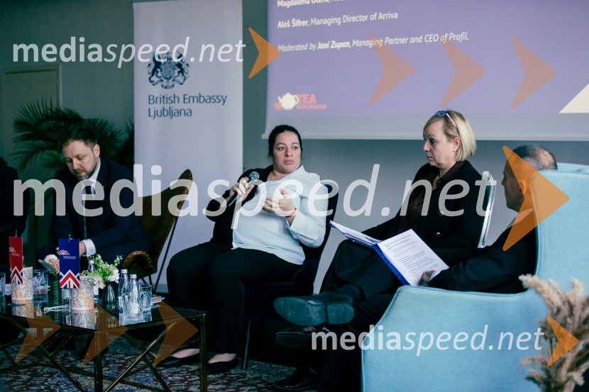 Čaj z razlogom: Reševanje kadrovske sestavljanke v Sloveniji